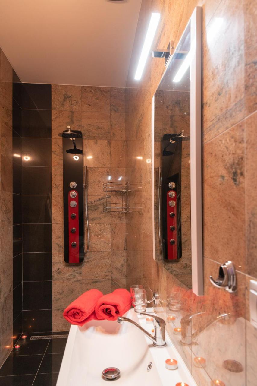Romanticky Wellness Suite Hotel Heinz Dobris Luaran gambar