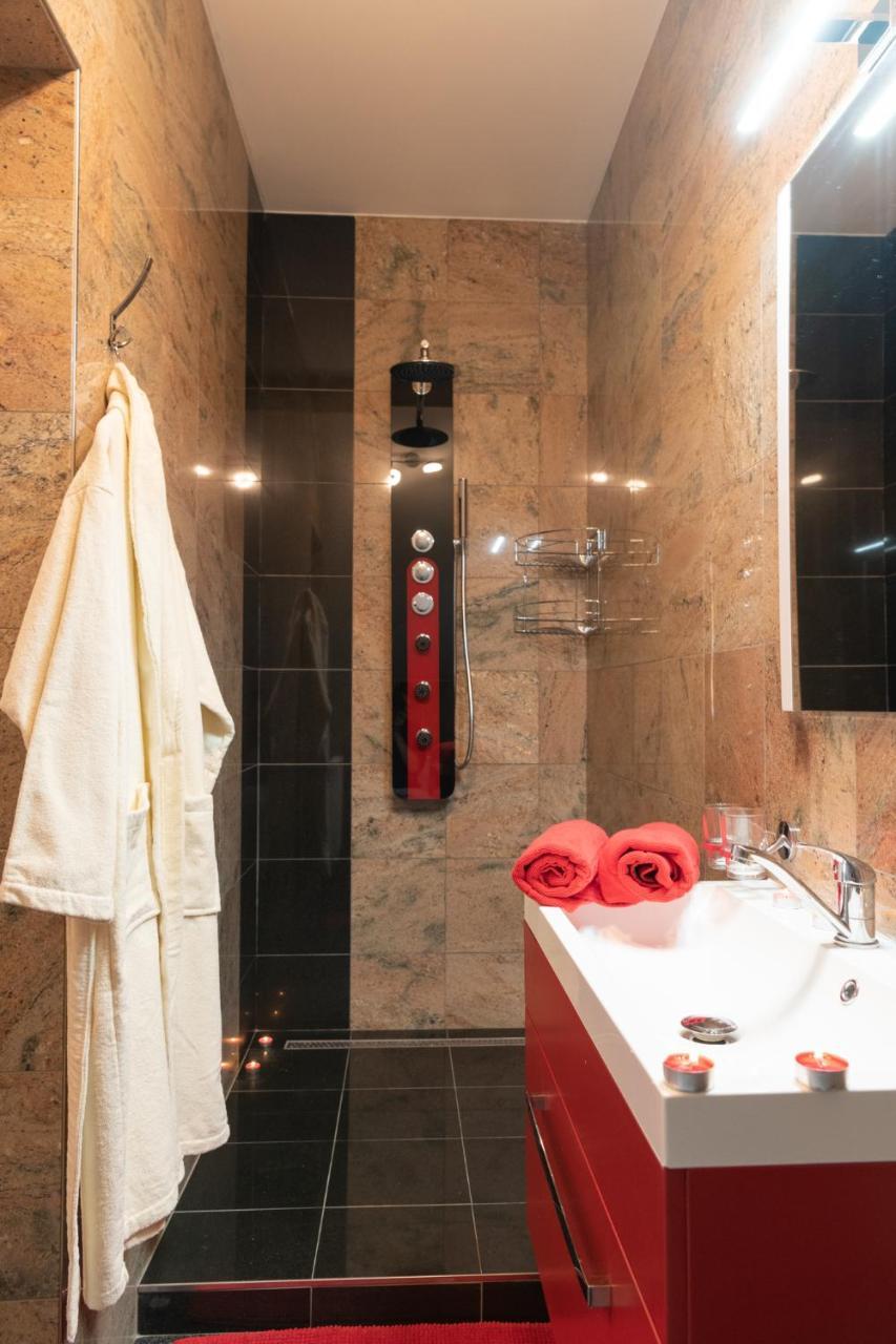 Romanticky Wellness Suite Hotel Heinz Dobris Luaran gambar